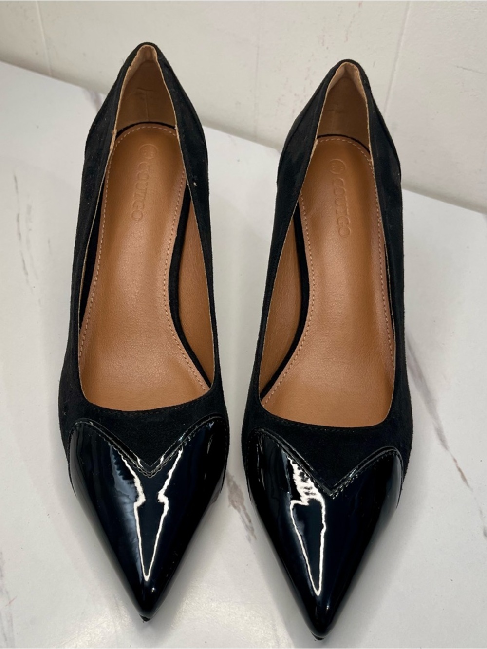 Elegant Black Pointed-Toe Suede & Patent Mid-Heel Pumps Size 8.5M - Picture 5 of 13